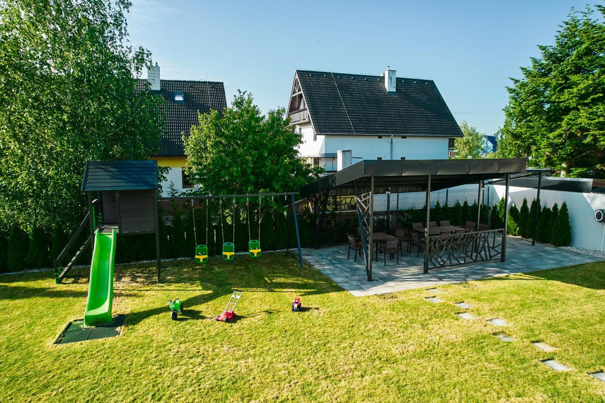 Alavia Residence ヴェルカー・ロムニツァ エクステリア 写真